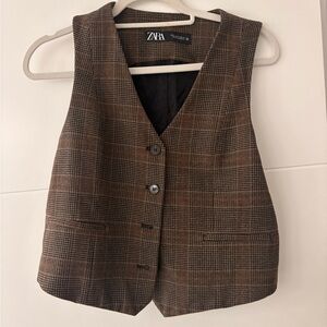 Zara Women’s Classic Brown Plaid Vest